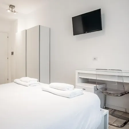 My Place Hotel Rome Exterior photo
